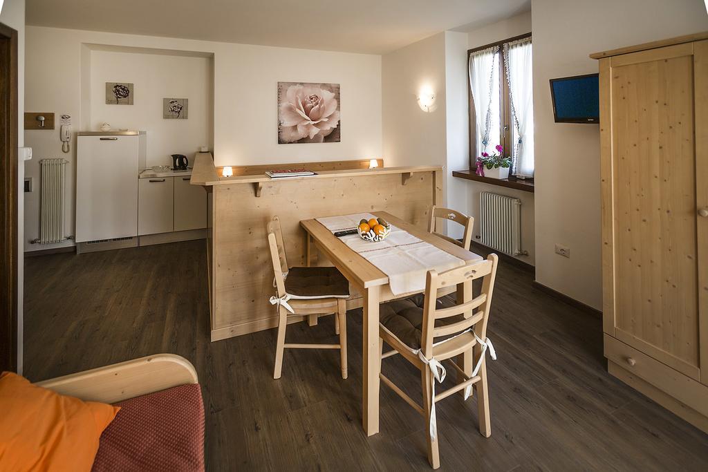 Le Servite Apartments Arco Room photo